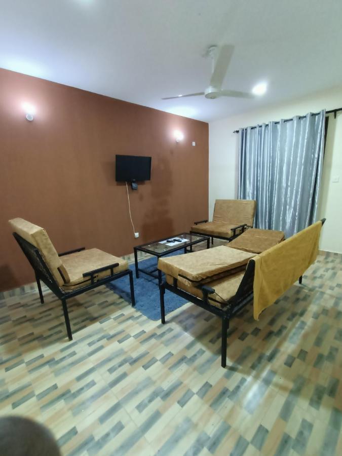 1 Bedroom Fully Furnished Luxurious Apartment Voi Town Dış mekan fotoğraf