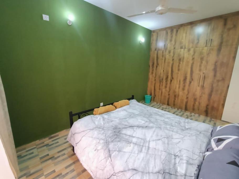 1 Bedroom Fully Furnished Luxurious Apartment Voi Town Dış mekan fotoğraf